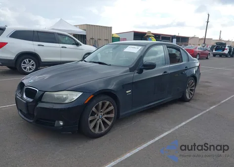 2011 BMW 328I xDrive из США, поврежденный, VIN WBAPK5C52BA659950